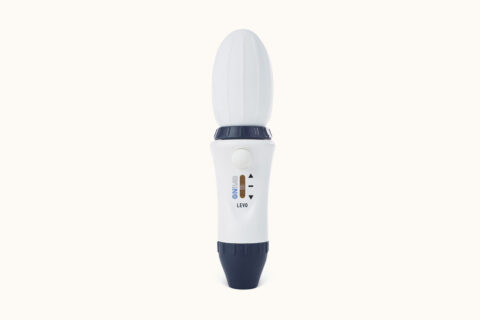 Levo Pipette Controllers